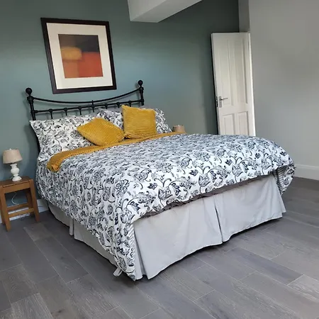 The Courtyard Lahinch