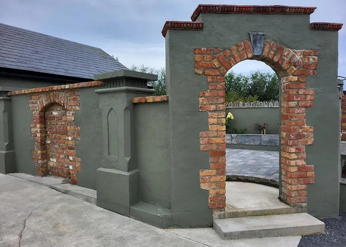 The Courtyard Lahinch